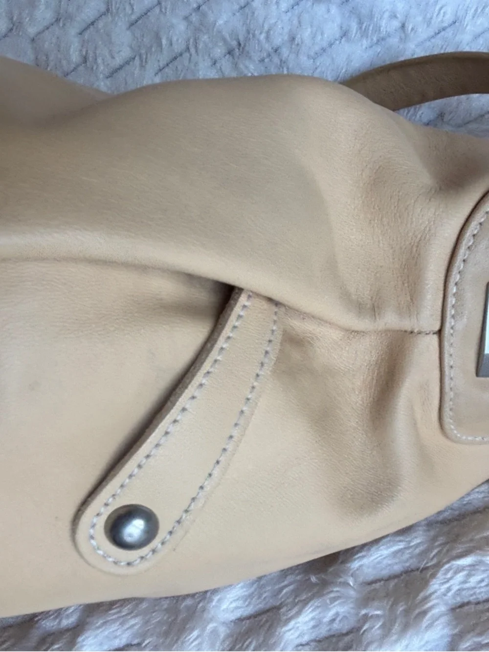 Perlina New York soft yellow/creamy Leather Shoulder Hobo Bag Silver Hardware